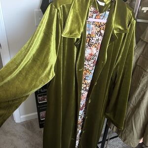 Never worn velvet duster by Ellison size 2XL